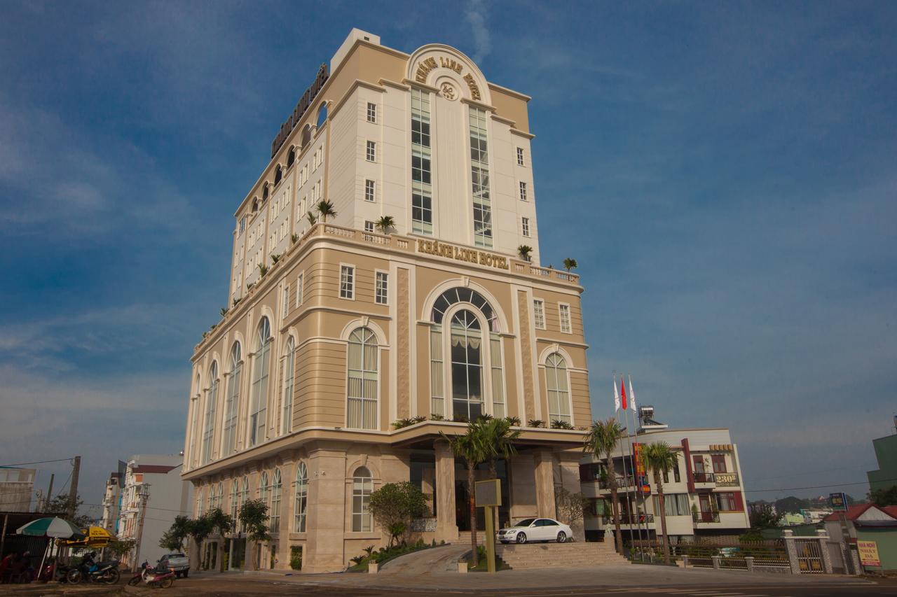 Khanh Linh Hotel Pleiku Buitenkant foto