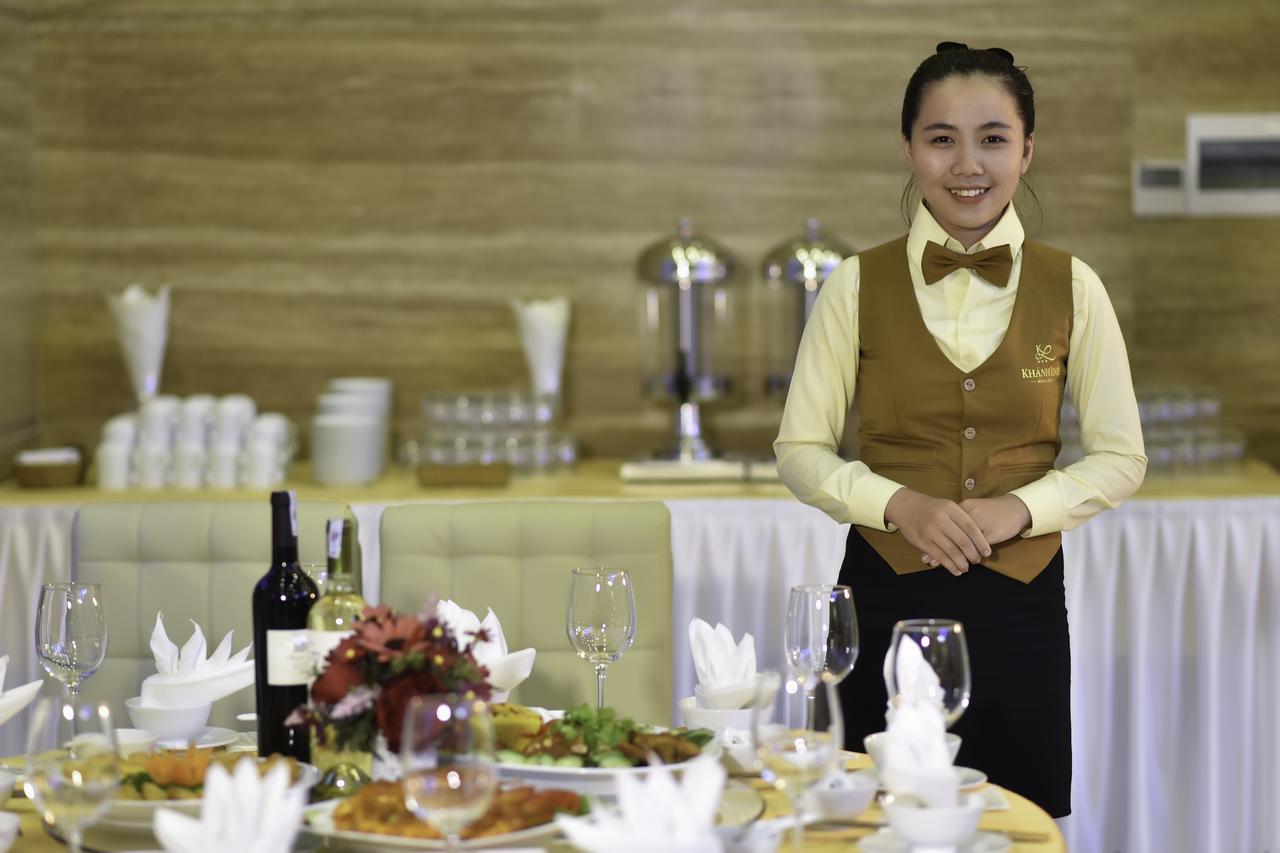 Khanh Linh Hotel Pleiku Buitenkant foto
